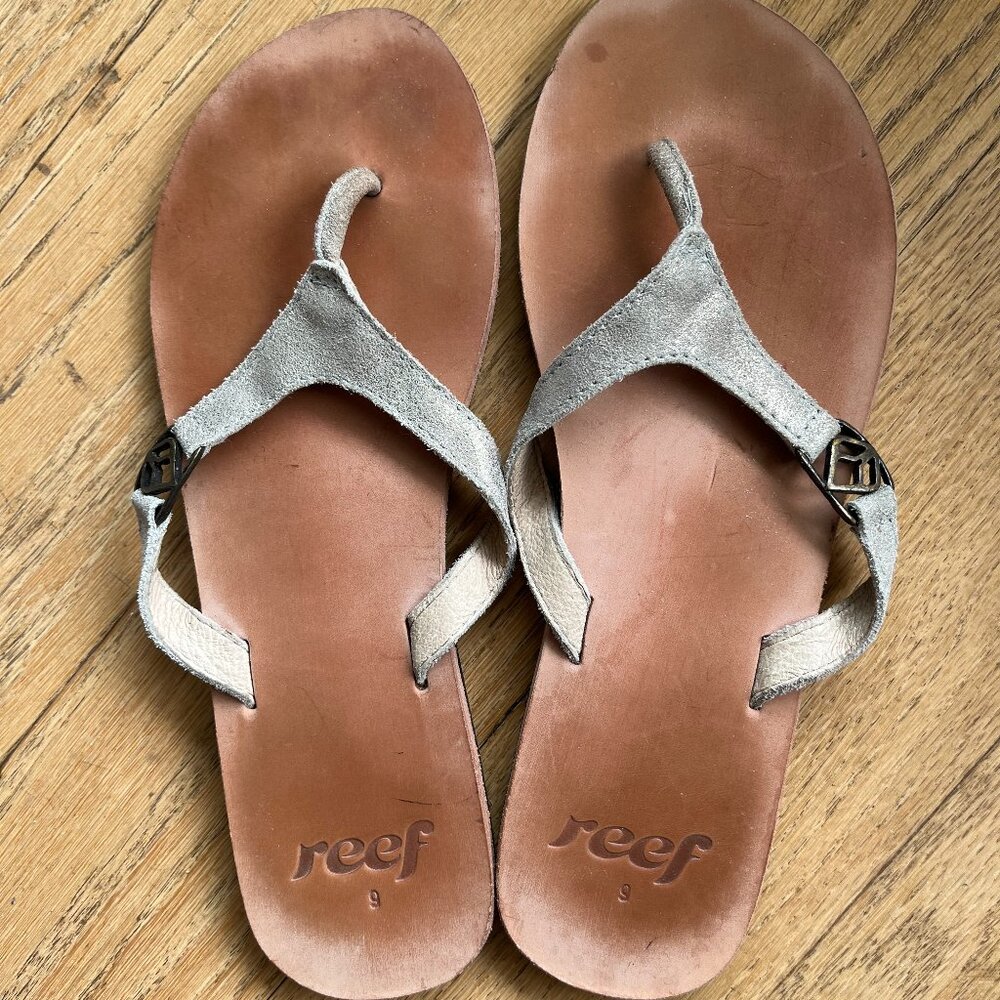 Reef Metallic Leather Flip Flop Sandals, Like New Size 9
